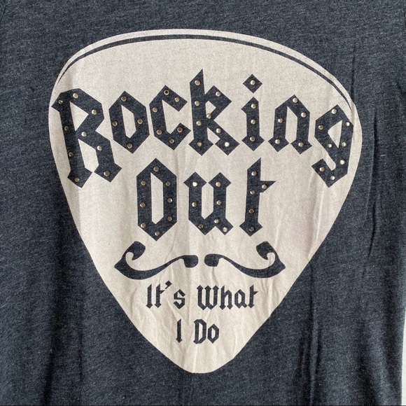 Local Celebrity Music Graphic Tee - Picture 2 of 5